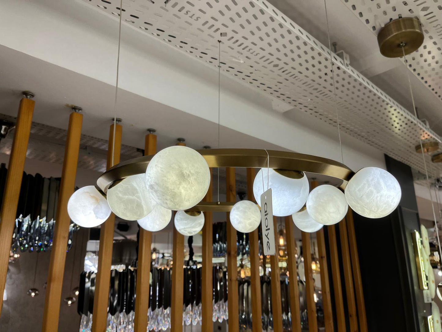 Fredy Mermer Sarkıt Serisi