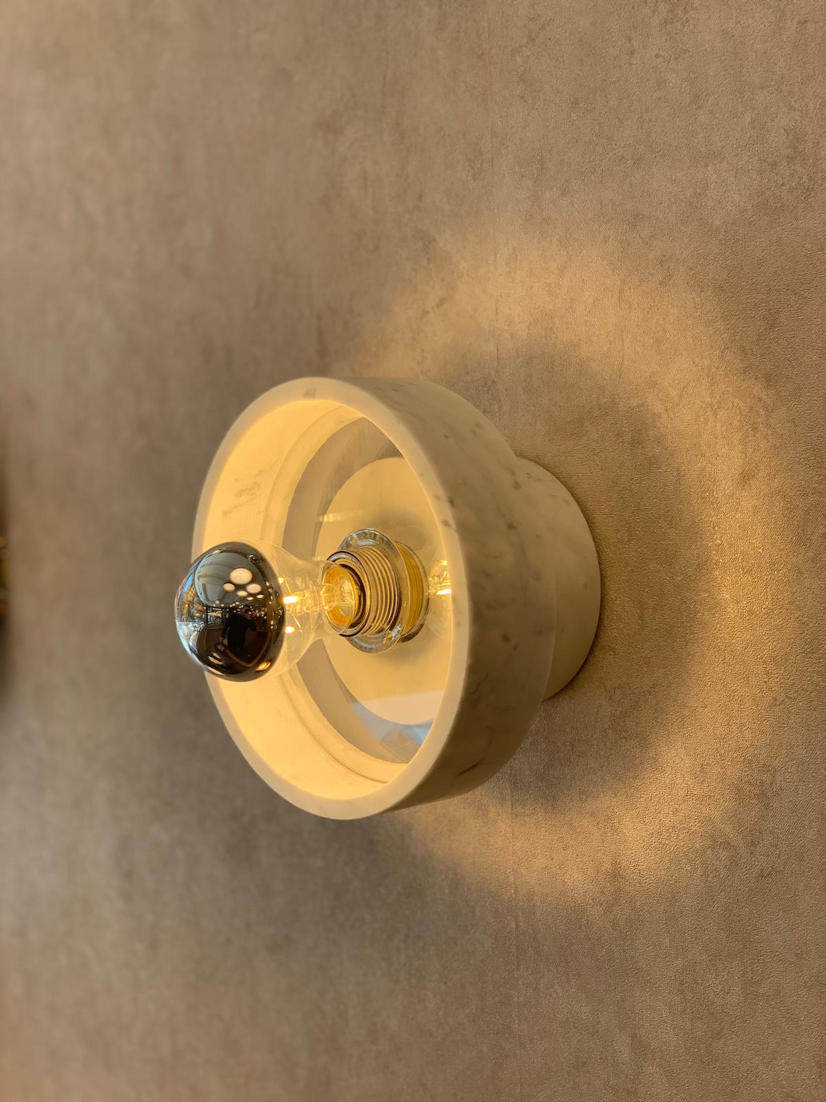 95 cm linear chandelier with spear